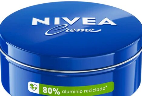 El secreto para que un corrector no se cuartee: usar la crema Nivea de lata azul