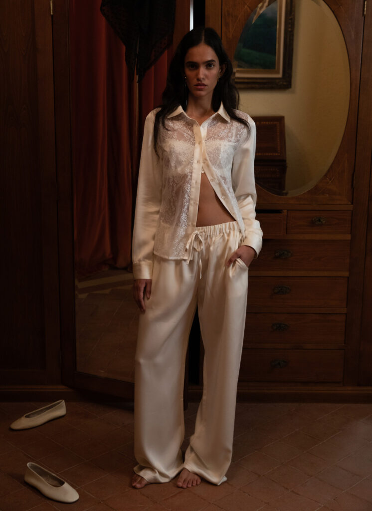 Conjunto lencero de la firma Susmie´s