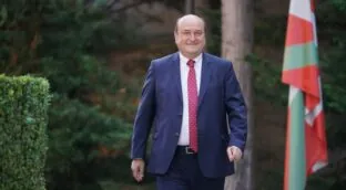 Telefónica ficha a Andoni Ortuzar y a Marcos Contreras para el consejo de Movistar+