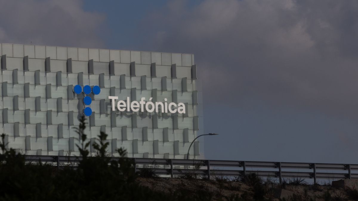 Telefónica inicia el procedimiento para dejar de cotizar en EEUU tras 40 años en Wall Street