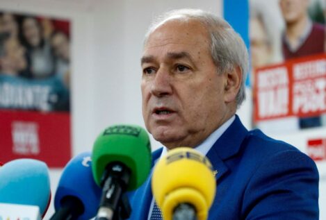 Tomé formaliza su renuncia a presidir la Diputación de Lugo sin entregar su acta