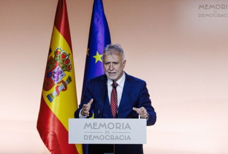 Torres tacha de «lamentable» que Ayuso no invite al Gobierno al acto de la Constitución