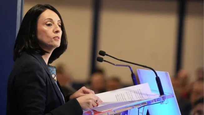 El PSOE no llevará a Salazar ante la Justicia pese a considerarlo una «falta muy grave»