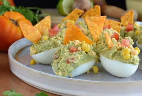 Tres formas deliciosas de preparar huevos rellenos vegetarianos