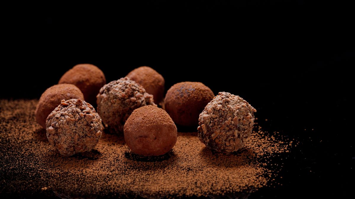 Trufas de leche y galleta: uno de los postres navideños más fáciles de Arguiñano