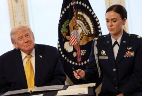 Trump bombardea al Estado Islámico en el norte de Nigeria en defensa de los cristianos