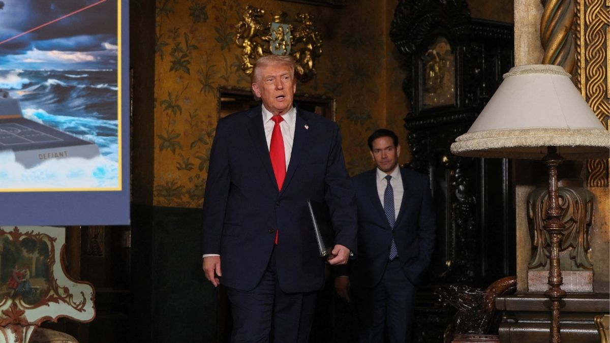 Trump anuncia que EEUU se quedará con el petróleo venezolano incautado