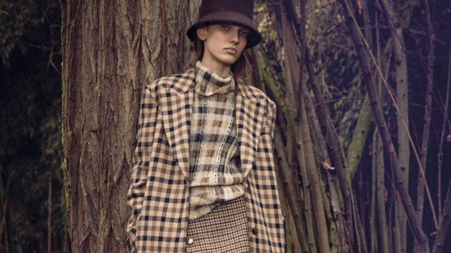 El 'tweed' muestra su versatilidad y este invierno se adapta a todo tipo de prendas y estilos