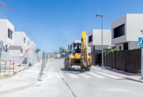 Madrid duplica a Extremadura en los años de salario necesarios para comprar una vivienda