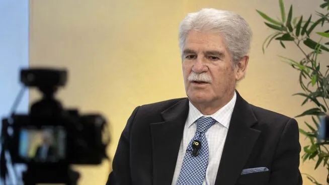 Alfonso Dastis: «España está aislada en la Unión Europea y su imagen se ha deteriorado»