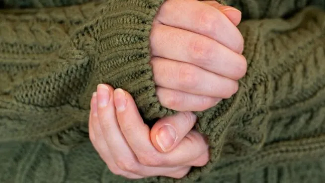 El fenómeno de Raynaud: cuando los dedos cambian de color por culpa del frío