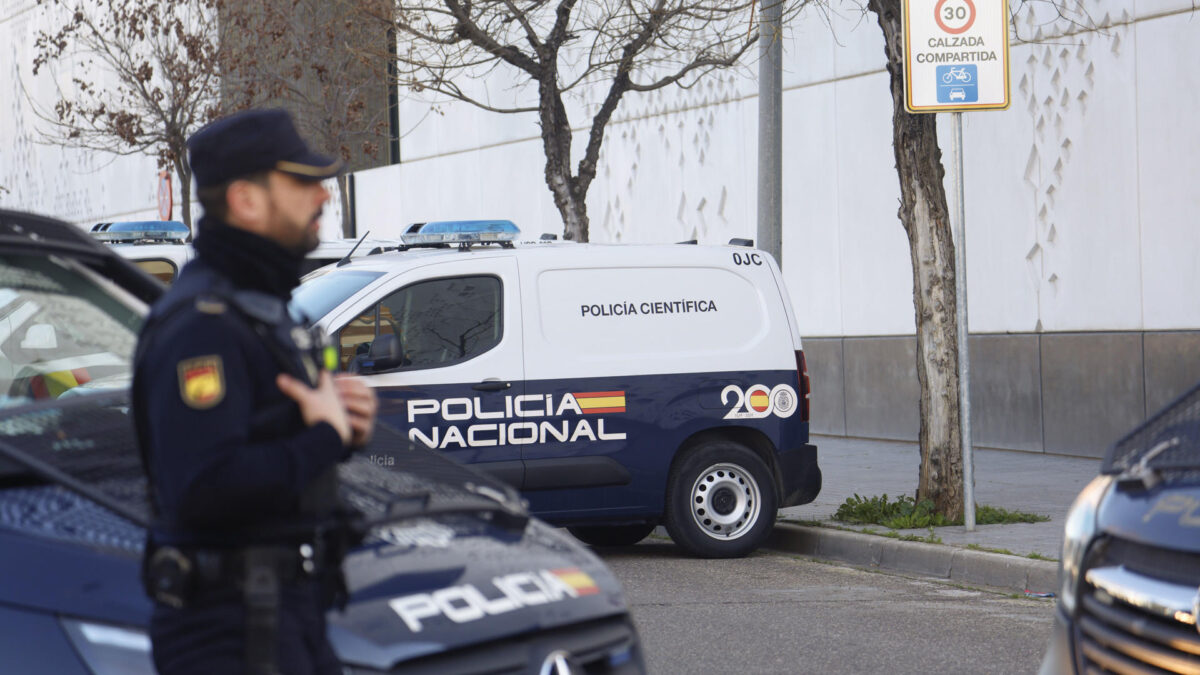 La Policía Nacional advierte del gesto que debes hacer antes de arrancar tu coche: «Unos segundos pueden salvar vidas»
