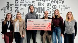 Isdin dona 25.000 euros a la Fundación FERO para la investigación del cáncer de mama