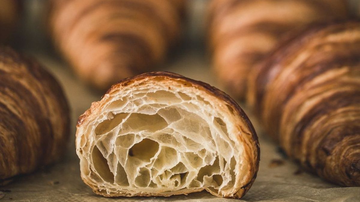 El mercado global del croissant rozará los 7.000 millones en 2026, con la masa madre como protagonista