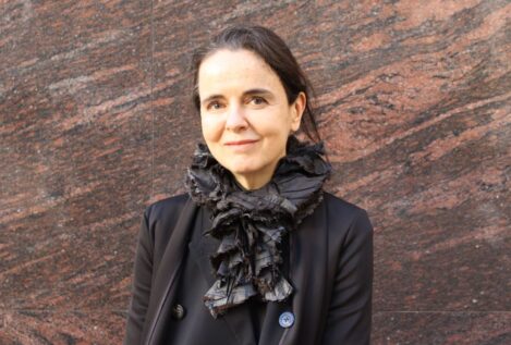 Amélie Nothomb estrella su estupenda rareza contra el frío