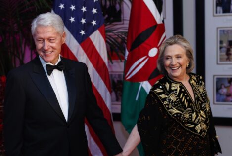Los Clinton se niegan a declarar ante una comisión que investiga sus lazos con Epstein
