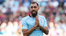 El Celta lanza una campaña para llenar Balaídos de uñas pintadas para apoyar a Borja Iglesias