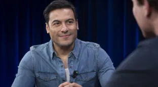 VÍDEO | Carlos Rivera: «Hacer música de amor hoy es un acto de rebeldía» | EL PURGATORIO