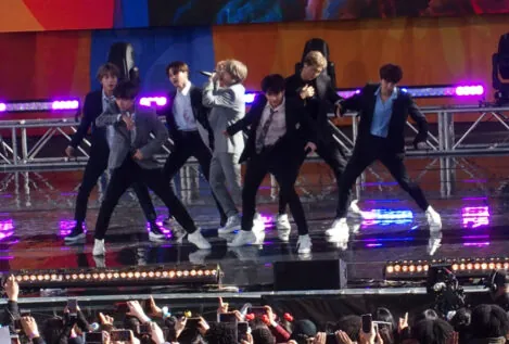 La OCU denuncia a Ticketmaster por opacidad en la preventa de entradas del concierto de BTS