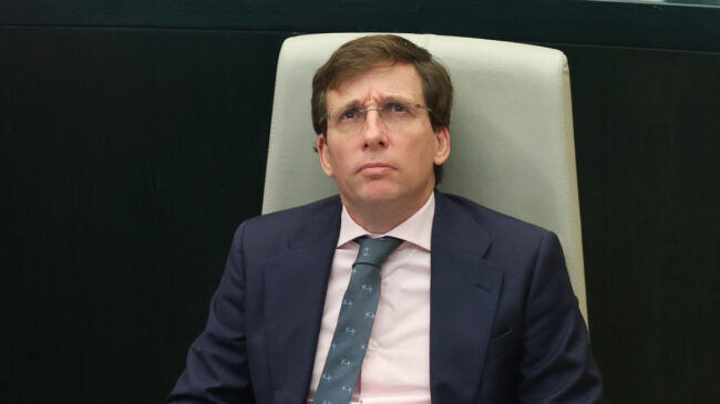 La Justicia anula la tasa de basuras de Almeida por omitir informes clave en su tramitación