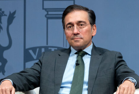 Albares ignora en cinco ocasiones a Transparencia al ocultar el coste de sus viajes