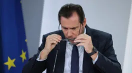 Puente resta importancia a que el PP pida su dimisión y tomará decisiones por su conciencia