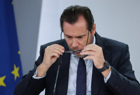 Puente resta importancia a que el PP pida su dimisión y tomará decisiones por su conciencia