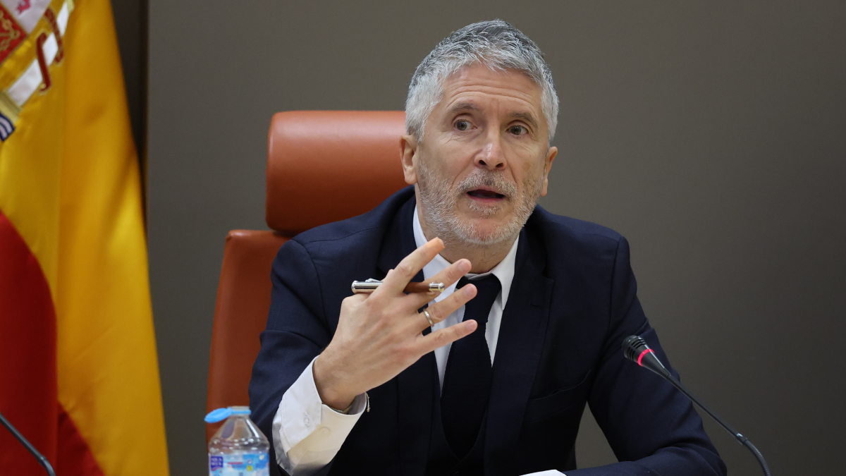 Marlaska dice que no le preocupa nada que Ábalos pida que testifique en el caso Koldo