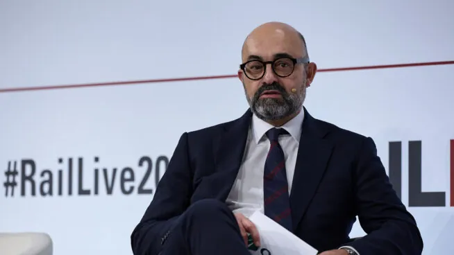 Adif y Adif AV completarán en 2026 una inversión de 24.100 millones en cinco años