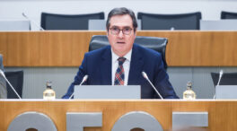 La CEOE pide llevar al Parlamento la regularización de inmigrantes