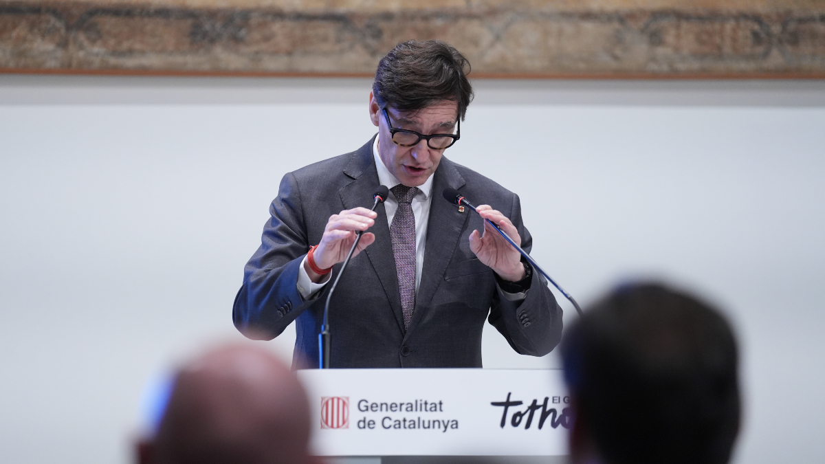 Salvador Illa estará un día más en la UCI y todo apunta a que sufre una patología inflamatoria