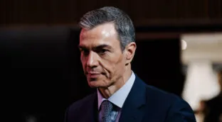 ¿Está preparando Pedro Sánchez un pucherazo para 2027?