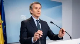 El PP dice que Feijóo fue el primer líder nacional en preguntar a Mazón por la dana