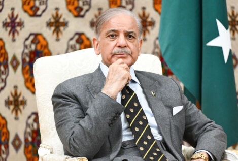 El primer ministro de Pakistán recibe la invitación para unirse a la Junta de Paz de Gaza