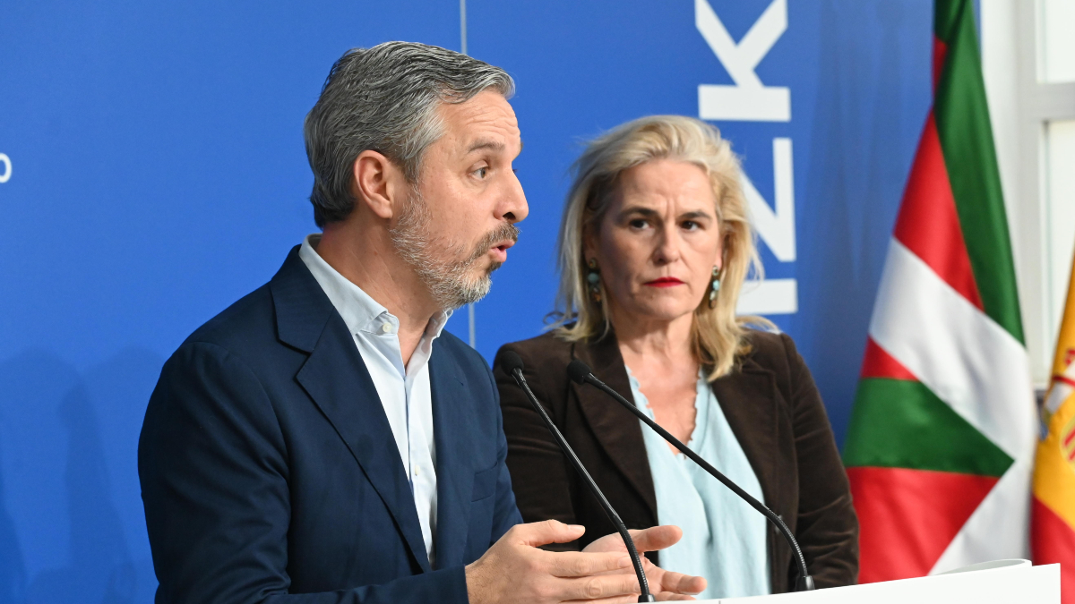 El PP acusa al Gobierno de «invadir competencias» al «imponer» el salario mínimo