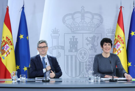 El Gobierno ampliará el derecho a pedir la rectificación de influencers en redes sociales