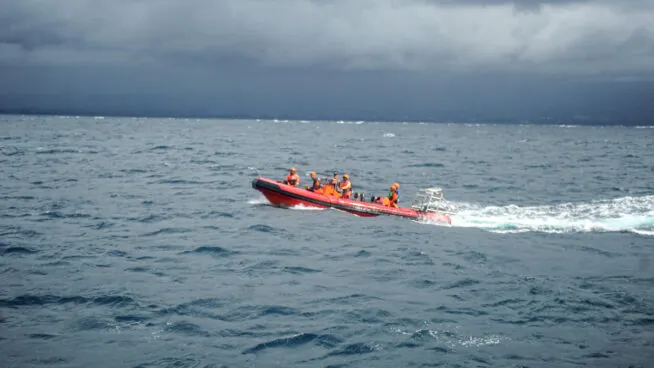 Indonesia busca a los españoles desaparecidos tras recuperar un segundo cuerpo