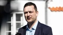 Groenlandia no espera una intervención militar de EEUU pero se prepara «para lo peor»