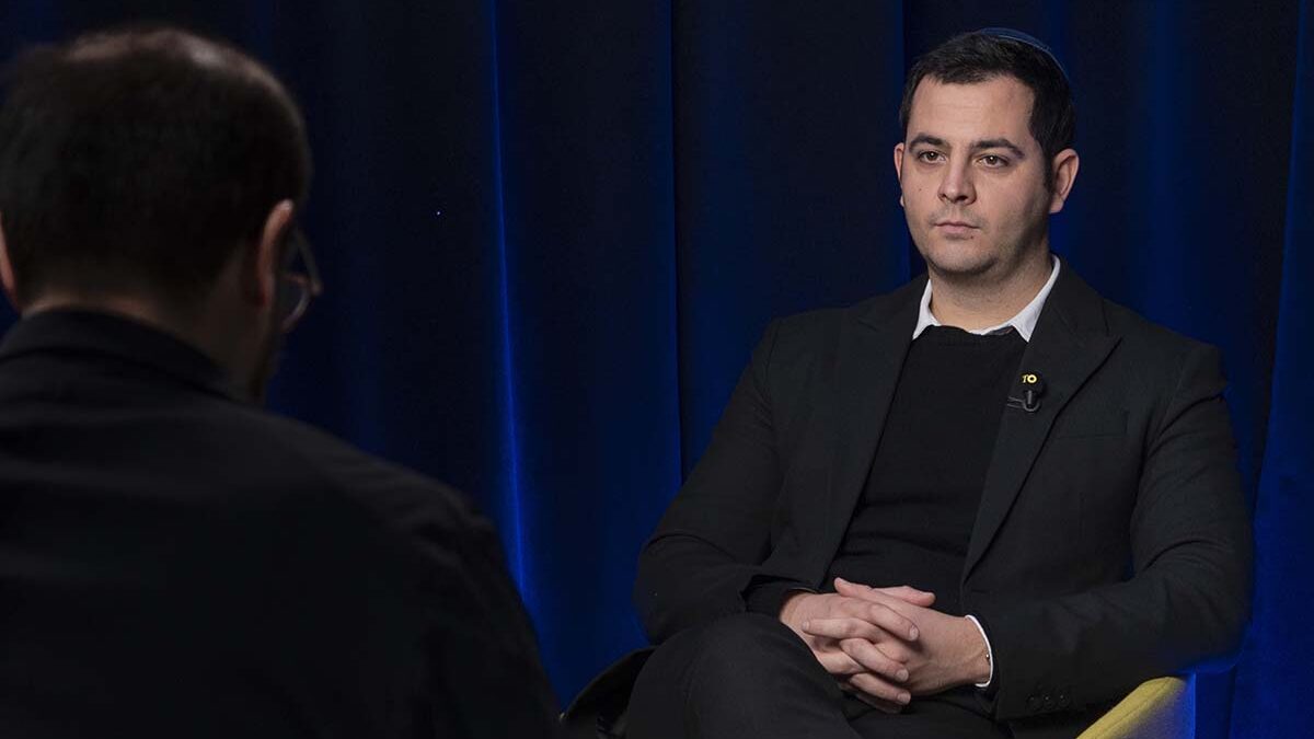 Juan Caldés: «España es el primer país de la UE que ha institucionalizado el antisemitismo»