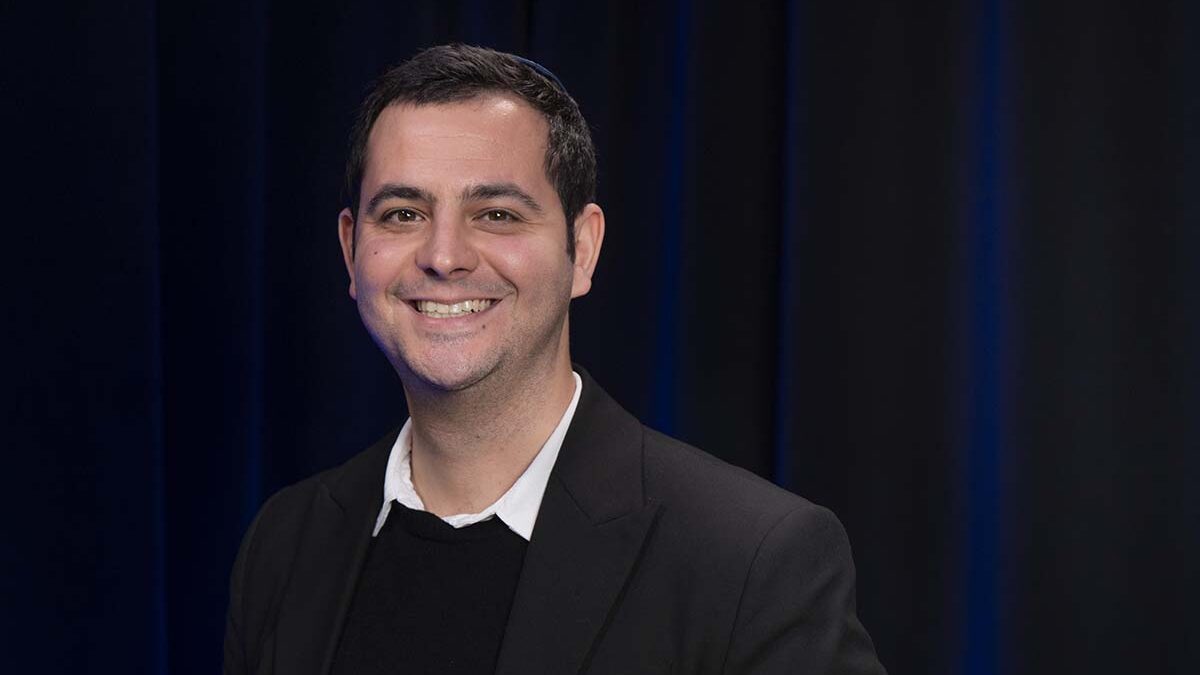 VIDEO | Entrevista a Juan Caldés: «España es el primer país de la UE que ha institucionalizado el antisemitismo»