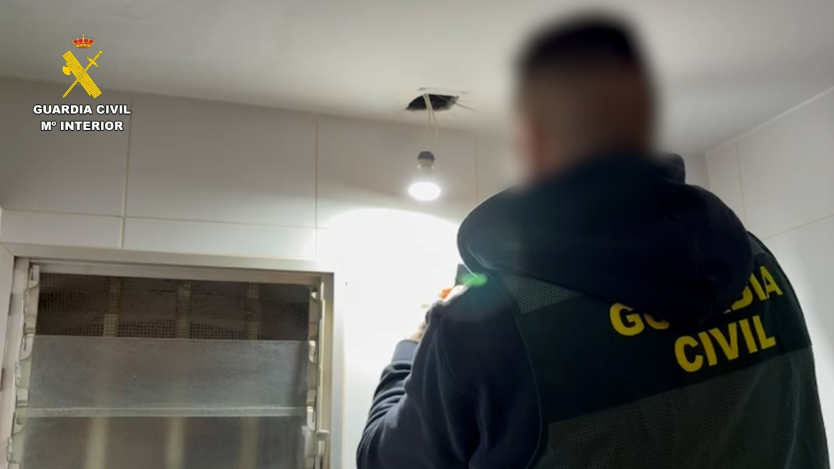 Detenido el responsable de un bar en Valencia por poner cámaras ocultas en los aseos