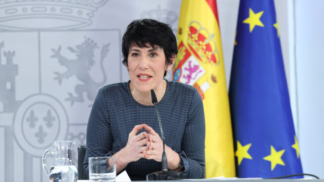 La Junta Electoral expedienta a Elma Saiz por atacar al PP antes de las elecciones del 15-M