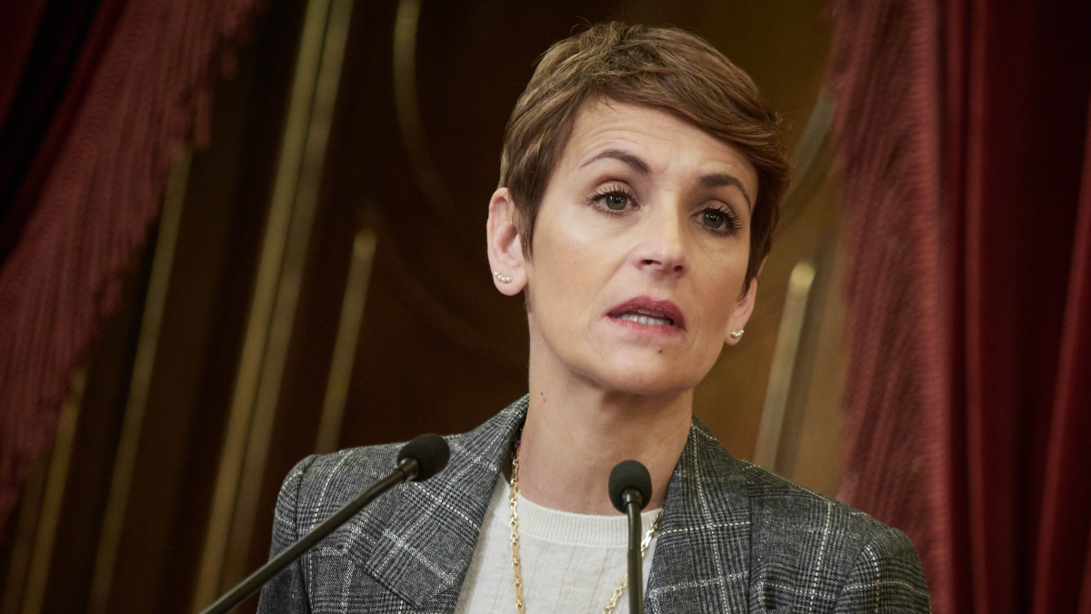 Chivite dice, tras la inadmisión de la querella de Vox contra ella, que «no todo vale en política»