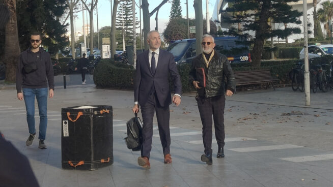 El 'yonki del dinero' vuelve al banquillo por mordidas en contratos de Cultura