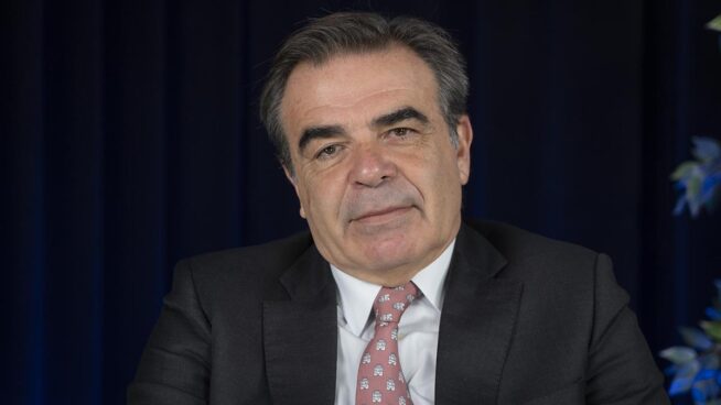 Schinas, exvicepresidente europeo: «Cuando los jueces hablan, los políticos deben callarse»