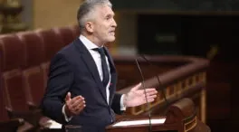 El Gobierno tendrá que explicar por qué la DGT homologó balizas V16 a una red china fantasma