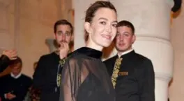 El traje de chaqueta de Marta Ortega que puedes encontrar en Zara de rebajas y es perfecto para ir a la oficina