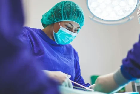 España diagnosticará 301.884 casos de cáncer en 2026, un 2% más que el año pasado