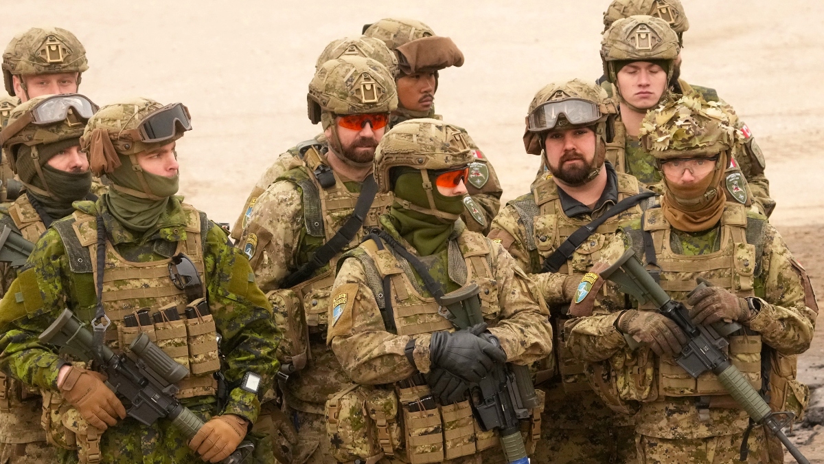 Canadá desarrolla un «modelo militar teórico» ante una hipotética invasión de EEUU