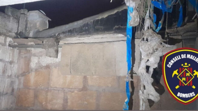 Muere un joven y su hermano de 12 años resulta herido al derrumbarse su casa en Mallorca